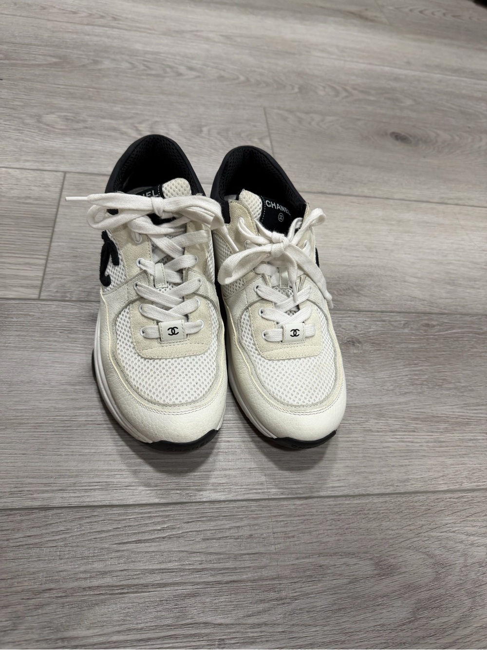 CHANEL Cream and Black CC Logo Running Sneakers